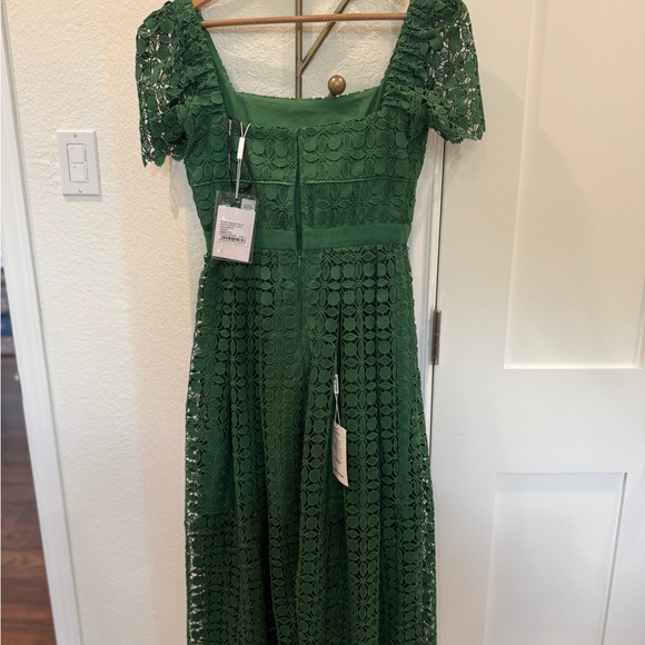 Self-Portrait MIDI Green Lace Petal Dress - Picture 4 of 8